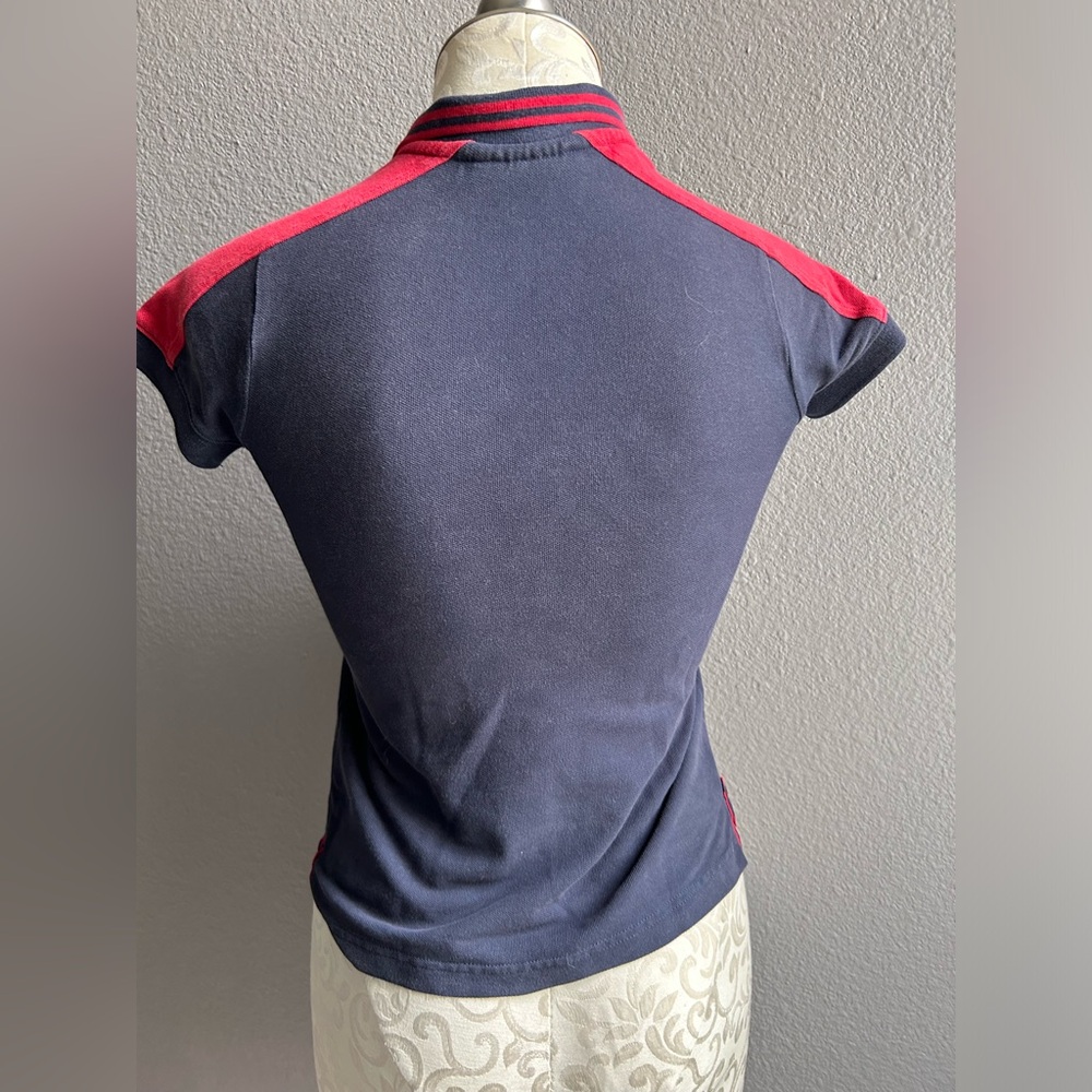 Ariat shirt. In perfect condition